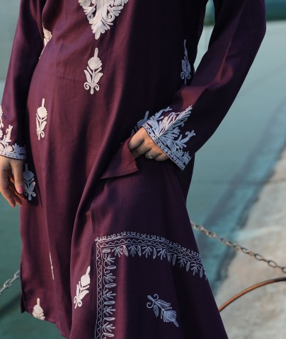 Tilla Embroidered Green Woolen Suit With Stole