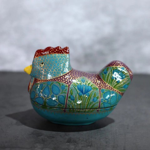 Paper mache box Green Hen shaped