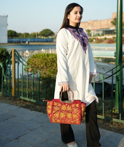 White Neck Design Aari Embroidered Pheran