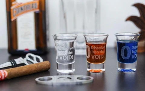 0 - Into the VOID - Shotglasses