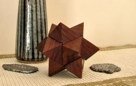 STAR WOODEN PUZZLE