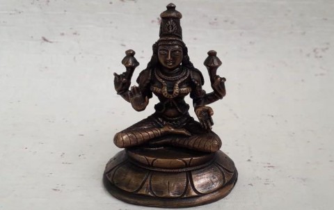 Panchaloha Sitting Lakshmi Idol 3.5 Inch
