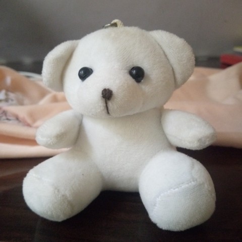 White soft keychain in 4 inch