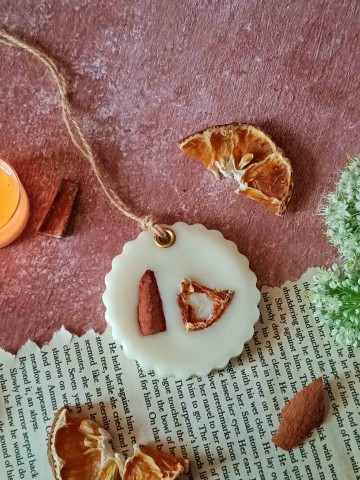 Wax Sachet - Circle Frame