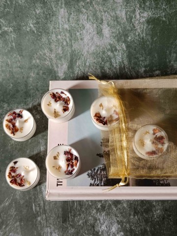 Rose Petals & Gold Foil Tealight - Set of 6