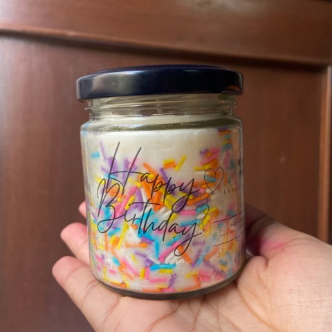 Happy Birthday Vanilla Scented Vegan Soy Wax Candle - 5 Oz