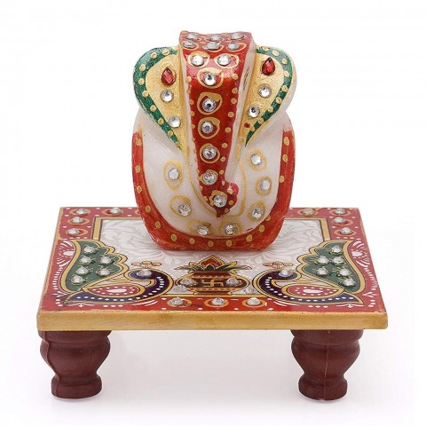 Marble Ganesha on Chowki