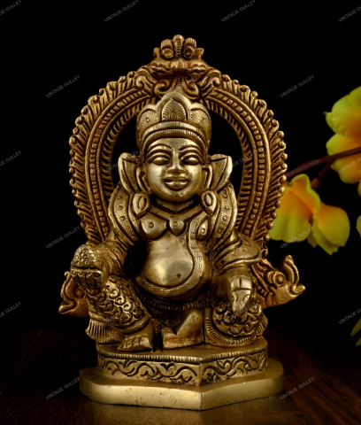 Brass Lord Kuber Idol Fine Work