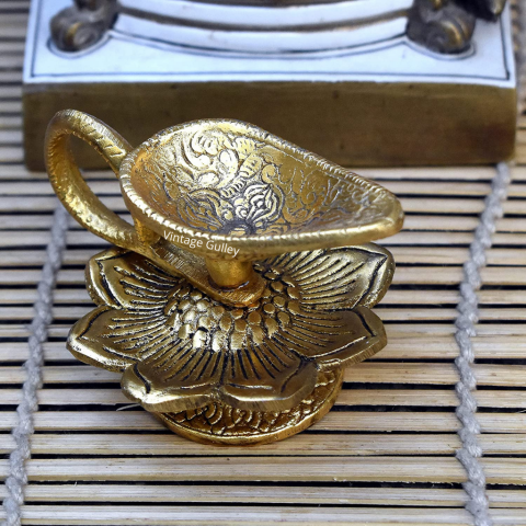 Metal Pooja Oil Diya with Handle