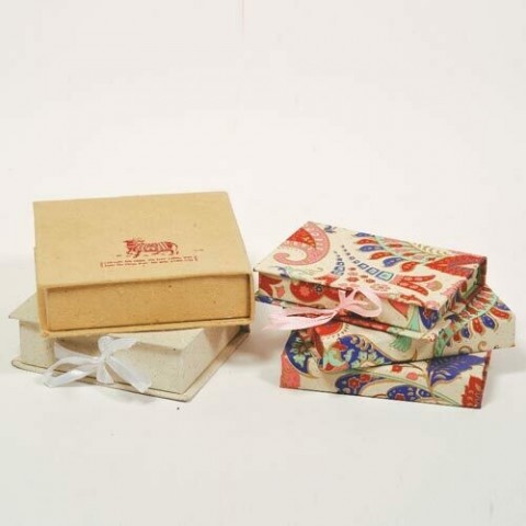 Gift Box Made from Cow Dung/Gobar