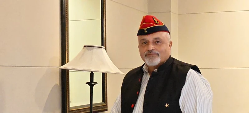 Col Mayank Chaubey